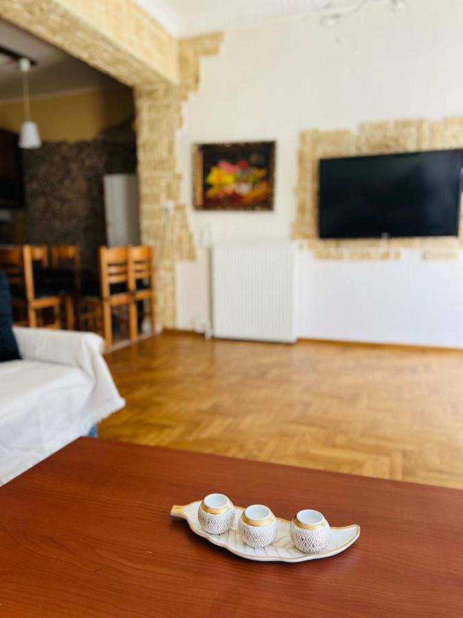 Neoclassical 2Bed In Kallimarmaro Atenas Exterior foto